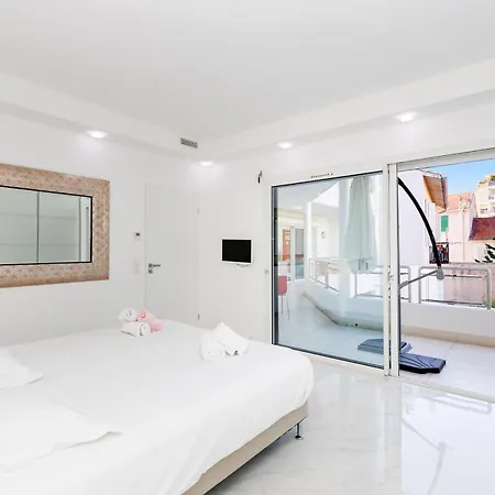 Apartment Arletty Cannes